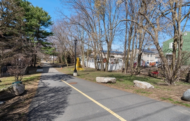Studio, 1 bath, 455 sqft, $2,200, Unit D16