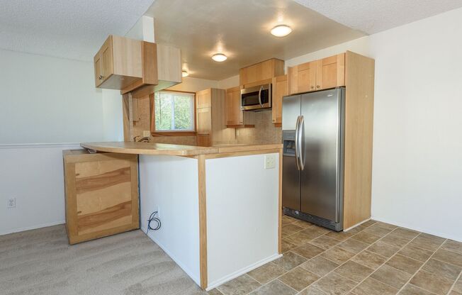 Serenity Abounds in University City!