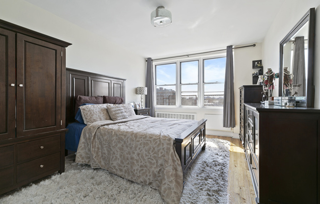 207 OCEAN PKWY