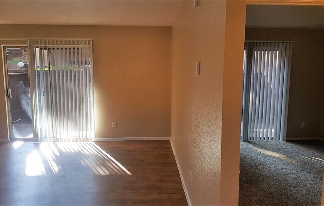 2 beds, 2 baths, 880 sqft, $1,315