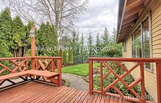 3 Bed, 2 Bath Fabulous Entertainer Home in Beaverton