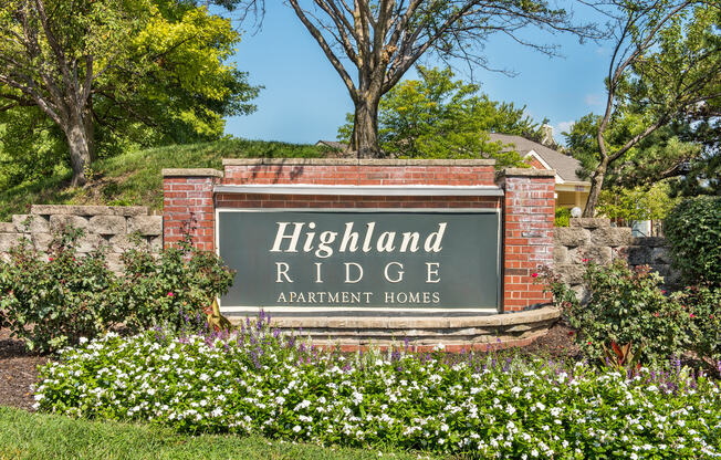 Sign at Highland Ridge Apartments, Overland Park , KS