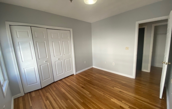 1 bed, 1 bath, 700 sqft, $2,000, Unit 2