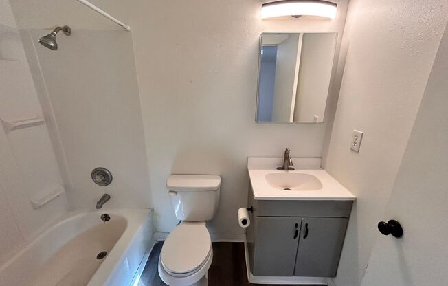 1 bed, 1 bath, 600 sqft, $895, Unit 622