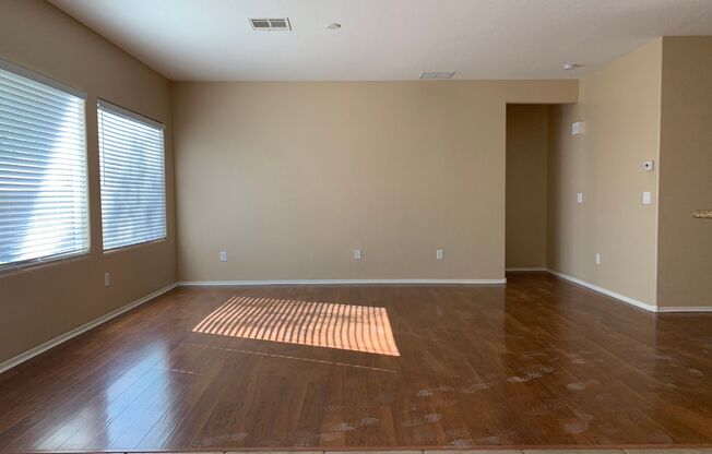 *$200 OFF 1ST MONTH RENT!* 55+ Sun City Aliante!!! Single story home...RARE 3 BED, 2 baths.