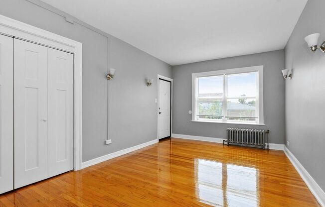 102-108 Memorial Dr