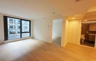 144 49 NORTHERN BLVD