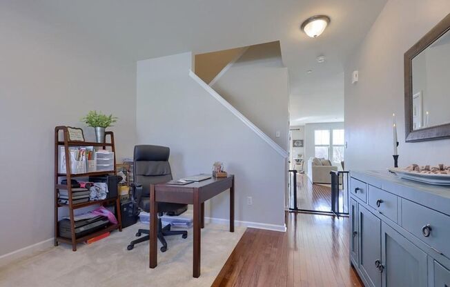 Luxurious 3-Bedroom Townhome with Finished Basement in Kennett Square! Available August 1st!