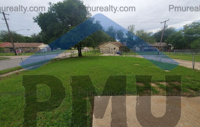 AVAILABLE NOW!!! Split Level, 3-Bed 2.5-Bath Home
