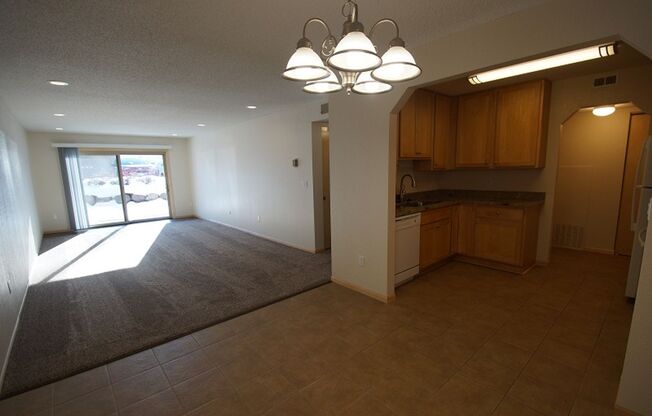 2 beds, 1 bath, 1,120 sqft, $1,724, Unit 104