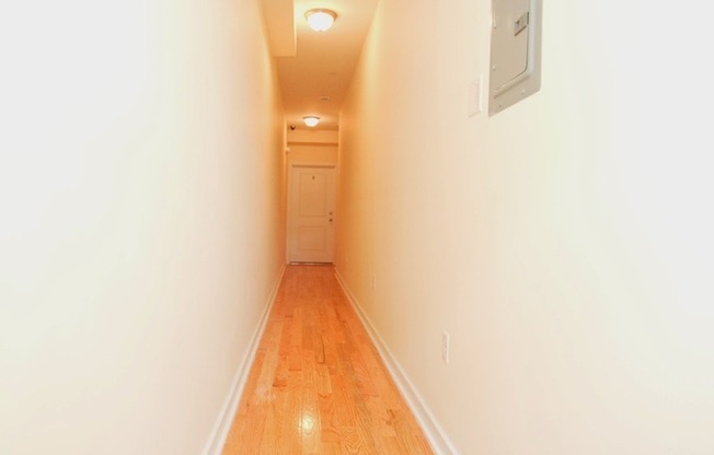 2 beds, 2 baths, $1,300, Unit D