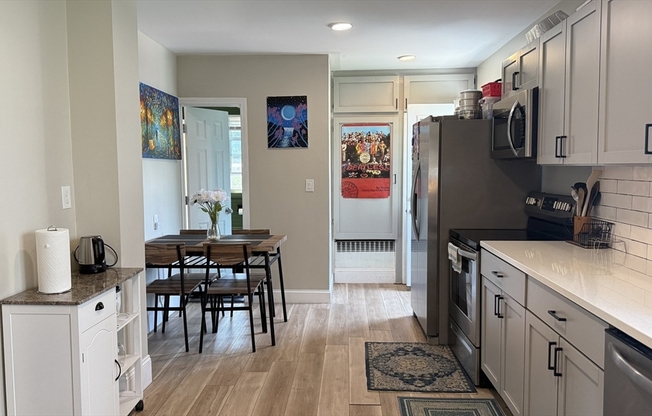 215 SYLVAN
