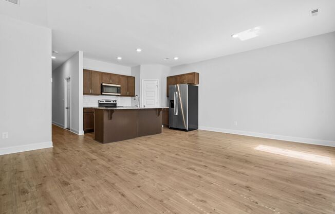 3 Bedroom/2.5 Bath/1 Car Garage Townhome