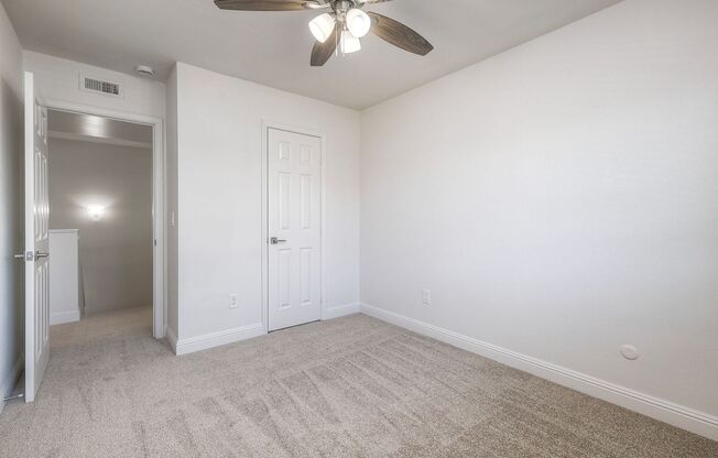 3 beds, 1.5 baths, 1,250 sqft, $2,995