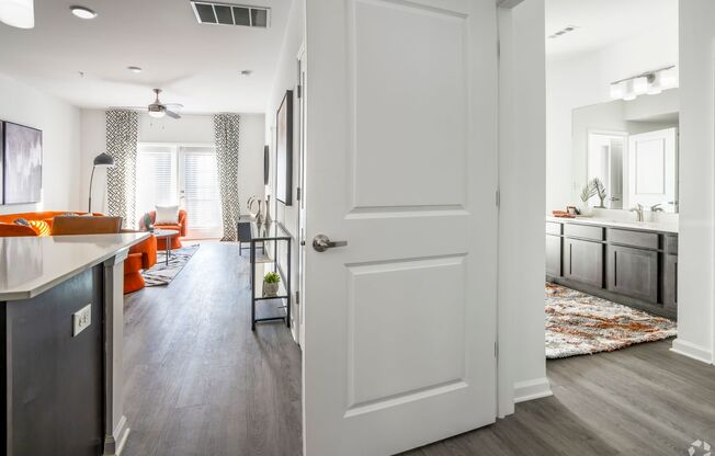 1 bed, 1 bath, 900 sqft, $1,165, Unit 305