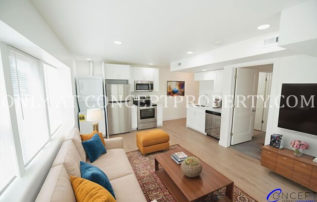 1 bed, 1 bath, 402 sqft, $1,099, Unit 532 - (14)