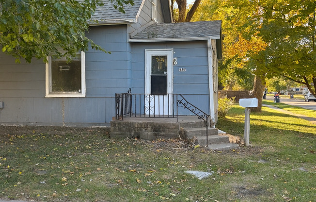 Spacious 3 Bedroom Home in Council Bluffs – Fully Updated!