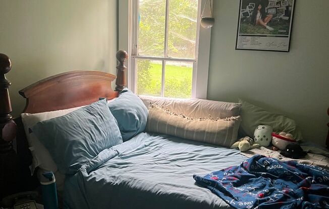 RARE single room available for January-May Sublet