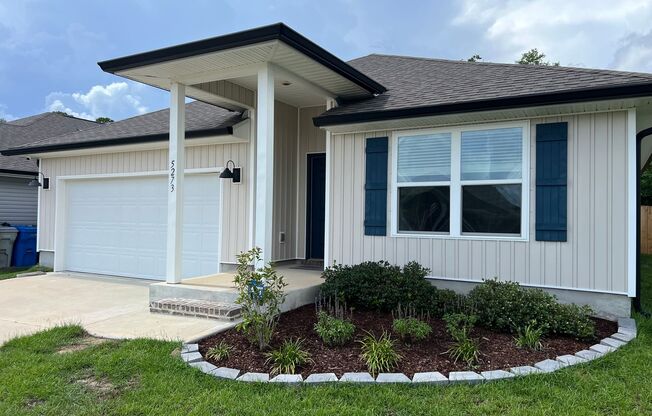 Must see 4 bed/2bath Pace Home