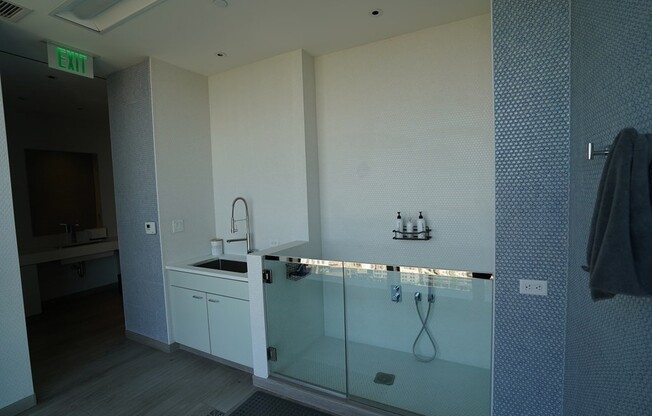 2 beds, 2.5 baths, 1,403 sqft, $24,000, Unit 5103