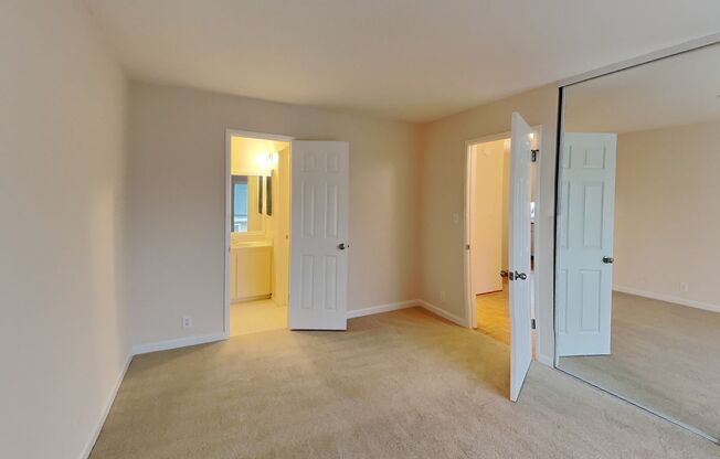 Upstairs Corner Unit 2/1.5 Condo Available Now!