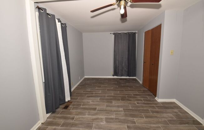 3 beds, 1 bath, $1,500