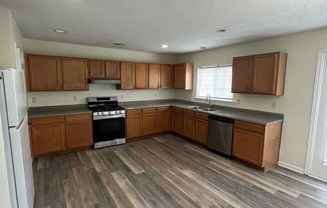 4004 OATGRASS LN