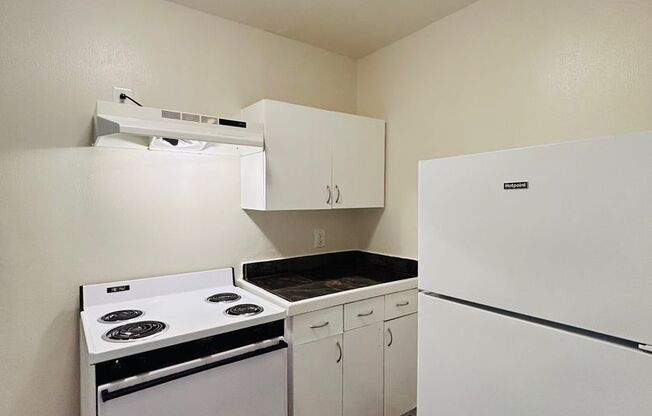 1 bed, 1 bath, $695, Unit MA9124
