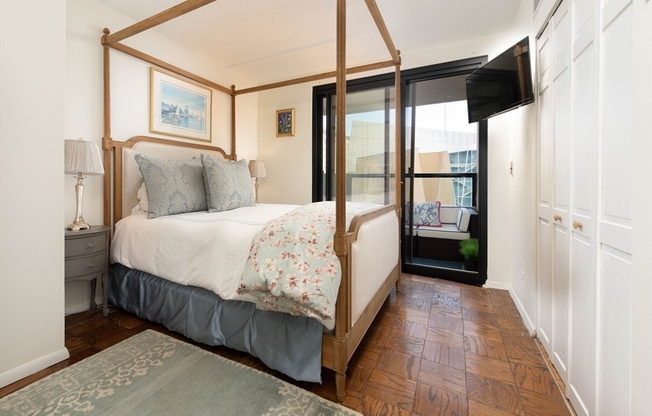 2 beds, 1.5 baths, 1,215 sqft, $3,800, Unit 3G