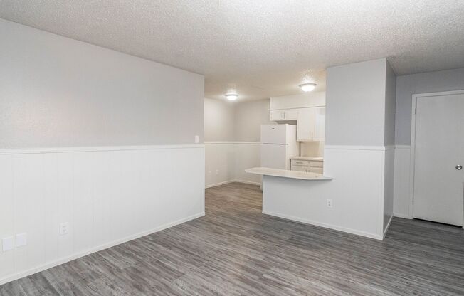 2 beds, 1 bath, 755 sqft, $685, Unit 1317 D