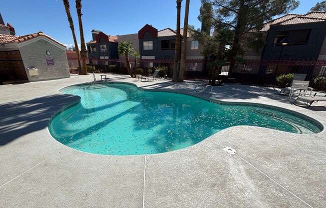 2 beds, 2 baths, $1,295, Unit UNIT 1129