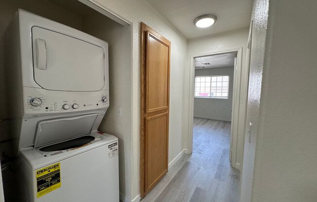 3 beds, 2 baths, $1,345, Unit # 2154