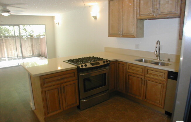 2 beds, 2 baths, 1,200 sqft, $3,295, Unit 5