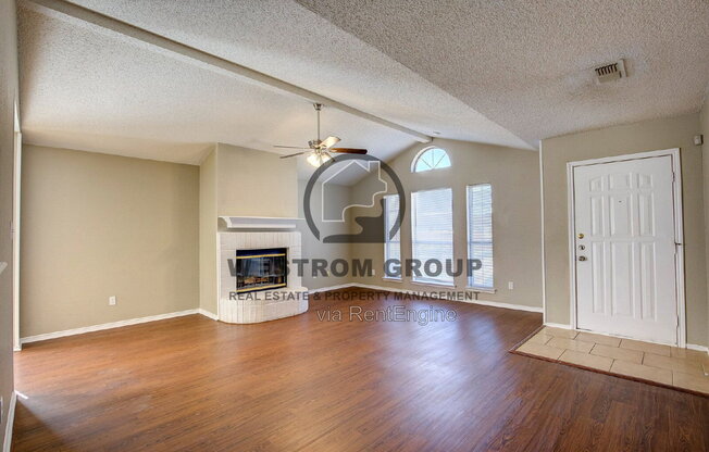 3 beds, 2 baths, 1,448 sqft, $1,895