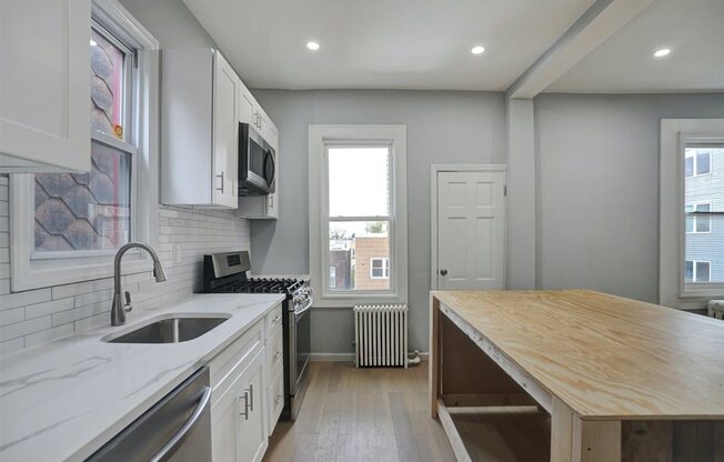 317 4 ST