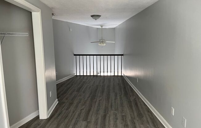 1 bed, 1 bath, $865, Unit E