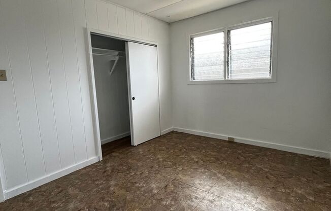 1 bed, 1 bath, $1,400, Unit 6