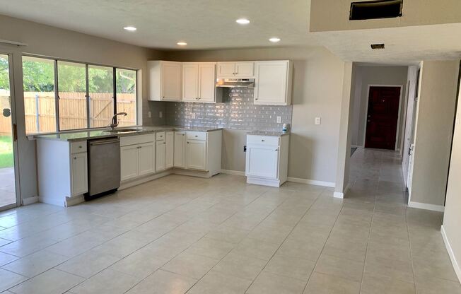4606 Alamo Court