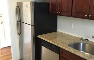 1 bed, 1 bath, $1,750, Unit A1