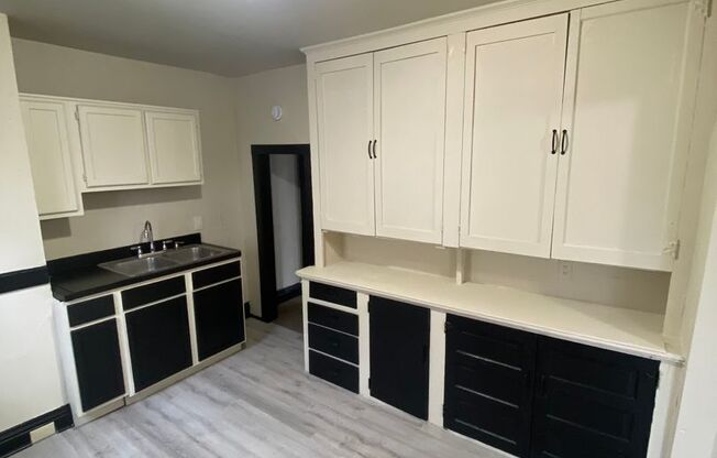 Section 8 Welcome! Beautifully Renovated 3-Bed Home – Move-In Ready!