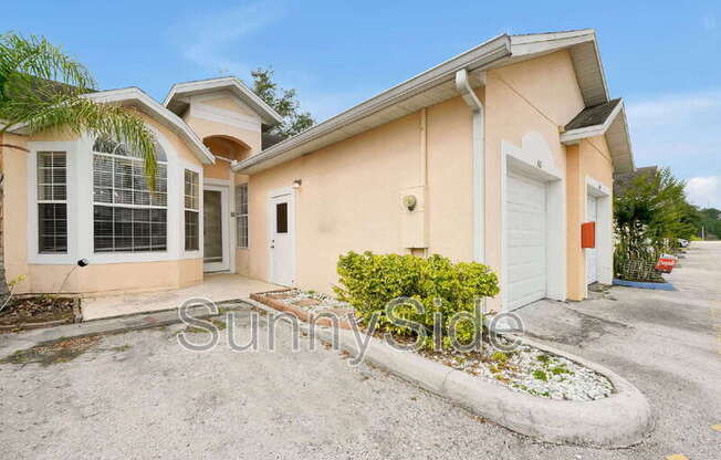 7416 LAGO DE ORO