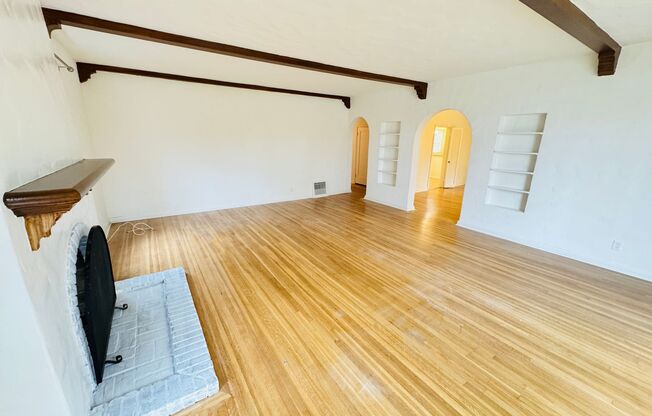 902-360 N MANSFIELD AVE