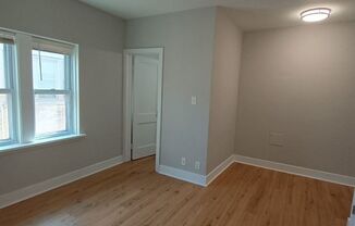Lower East Side Milwaukee Studio and One bed Apartments- Flexible Lease Terms