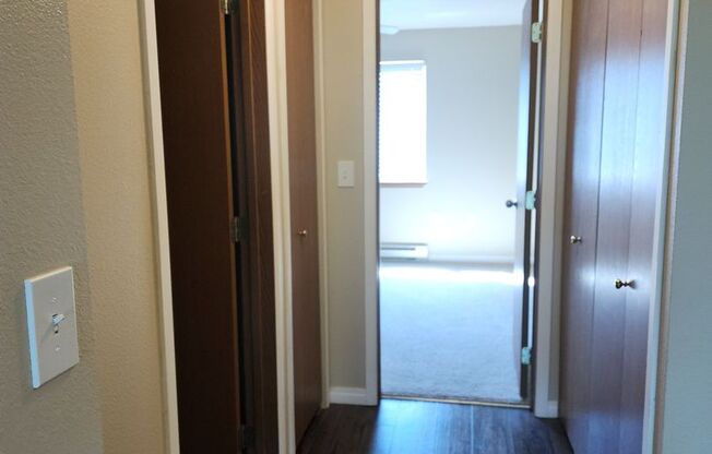 2 beds, 1 bath, 914 sqft, $1,345, Unit A-02