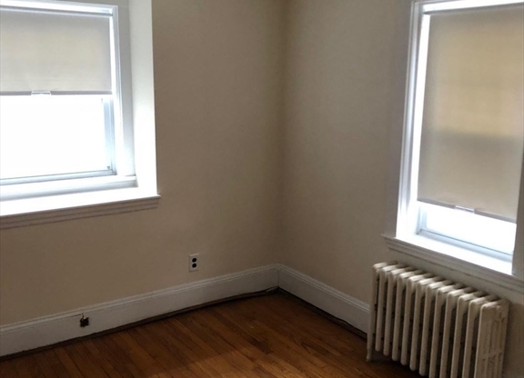 1 bed, 1 bath, 500 sqft, $1,825, Unit 1