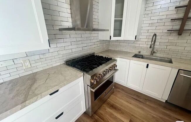 390 S SEPULVEDA BLVD