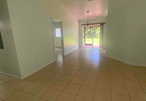4629 4631 29 ST SW