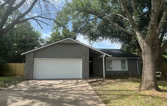 3 bedroom house in Broken Arrow!