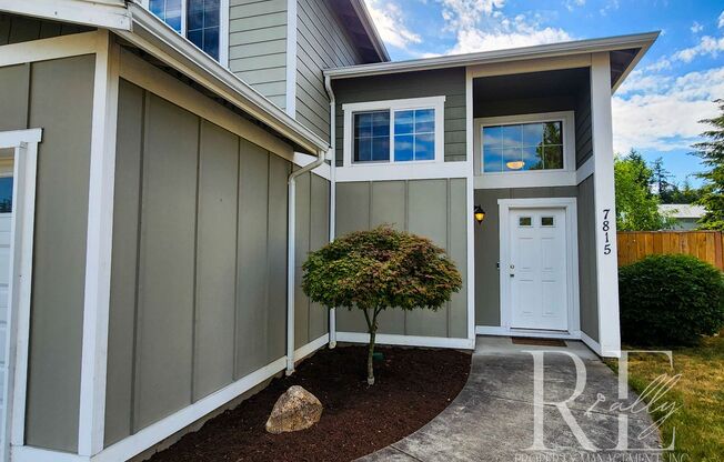 Spacious Silverdale Home with Large Fenced Yard, Fruit Trees & Easy Highway Access