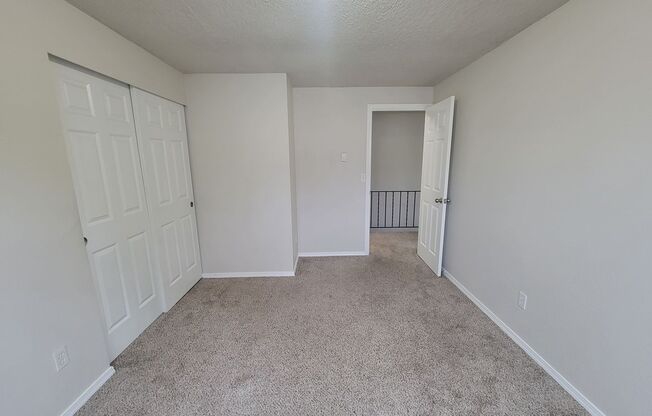 2 beds, 1.5 baths, 1,056 sqft, $1,995, Unit 8820-3